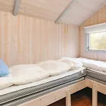 8 Person In Humble-by Traum Nordenbro Vesteregn