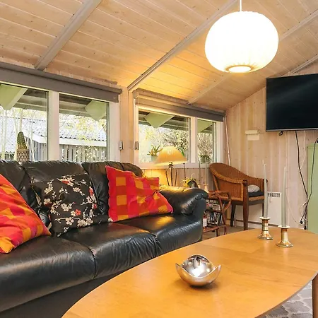 Holiday home 8 Person In Humble-by Traum *